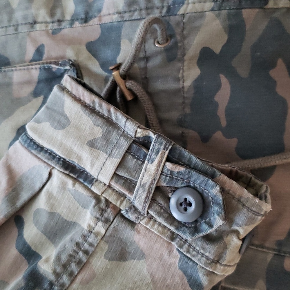 Gap overaized camo utility twill 4 pocket jacket - Picture 9 of 11